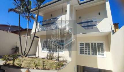 Casa com 3 quartos à venda na Rua Eupidio Ferreira Guimarães, Jardim das Cerejeiras, Arujá, 250 m2 por R$ 1.380.000