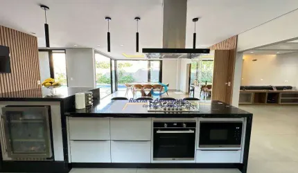 Casa Nova Alto Padrão Condomínio Villagio do Engenho 4 suítes Salas Gourmet 8 vagas Piscina Aquecida Porteira Fechada Poço Artesiano