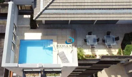 Casa nas Alturas  Cobertura de Alto Padrão 345,68 m2  privativos 4 quartos sendo 2 suítes  salas com varanda  Piscina aquecida com Vista 360º p cidade