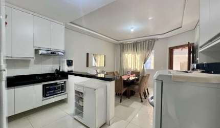 Casa no Jardim Veneza com 03 dormitórios sendo 01 suíte – Indaiatuba – Sp