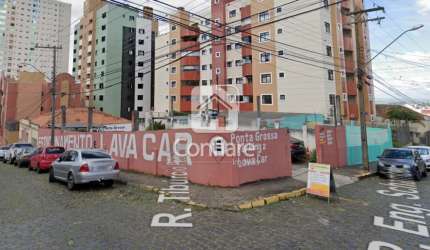 Terreno de esquina no centro