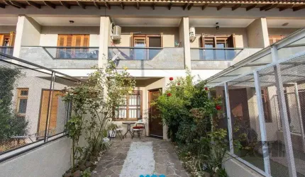 Casa 3 dormitórios à venda Hípica Porto Alegre/RS