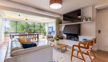Apartamento de 3 dormitórios no bairro Mont'Serrat