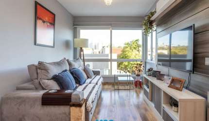 Apartamento no Cristal de 3 dormitórios , 2 vagas e infra