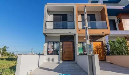 Casa para Venda - 100m², 2 dormitórios, sendo 2 suites, 1 vaga - Lagos De Nova I