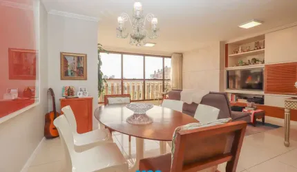 Apartamento à venda no bairro Mont Serrat em Porto Alegre/RS