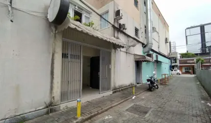 Sala comercial com 2 salas para alugar no Centro, Blumenau , 64 m2 por R$ 2.000