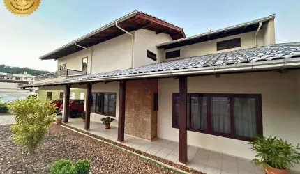 Casa com 4 quartos à venda na Vila Nova, Blumenau , 360 m2 por R$ 2.500.000