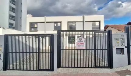 Casa com 2 quartos à venda no Velha, Blumenau , 106 m2 por R$ 479.999