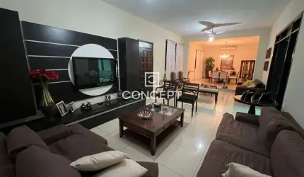 Casa com 6 quartos à venda na Luis de Caio Pinheiro, 657, Santa Helena, Cuiabá por R$ 1.600.000