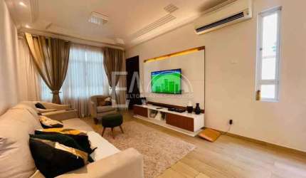 Sobrado com 3 quartos, Campo Grande, Santos - R$ 990 mil, Cod: 5528