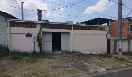 Casa para Venda em Nova Iguaçu, Danon, 2 dormitórios, 1 banheiro, 4 vagas