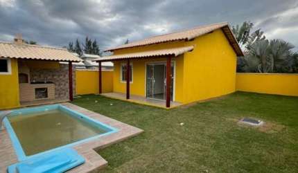 Casa na Praia para Venda em Cabo Frio, Tamoios Unamar, 2 dormitórios, 1 banheiro, 2 vagas