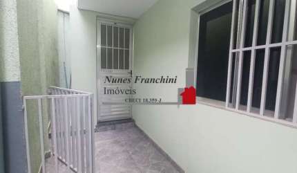 Casa para locação em São Paulo-SP, no bairro Casa Verde Média. 2 quartos, 1 sala, 1 banheiro. Aproveite!