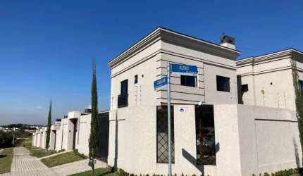 Casa com 3 quartos à venda na Rua Coudelaria de Tindiquera, 346, Sabiá, Araucária por R$ 780.000