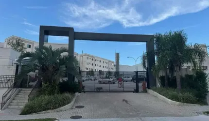 Apartamento com 2 quartos à venda na Rua das Palmeiras, 670, Capela Velha, Araucária, 38 m2 por R$ 195.000