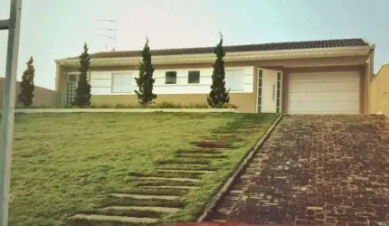 Casa com 2 quartos à venda na Rua Para, 31, Centro, Contenda, 150 m2 por R$ 780.000