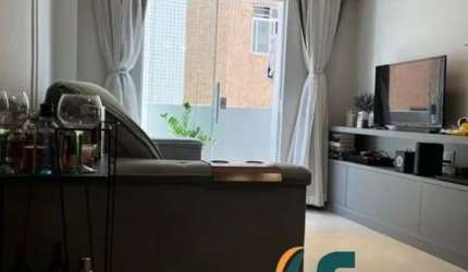 APARTAMENTO DE 2 DORMITÓRIOS NO BOQUEIRÃO - REFORMADO COM VARANDA