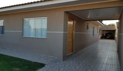 Confortável casa - 3 Quartos + terreno