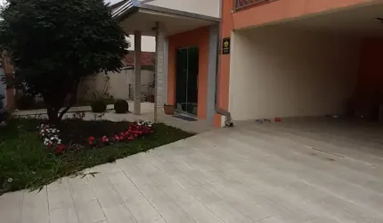 Amplo Sobrado 304m - 4 quartos - São José dos Pinhais