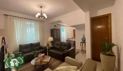 Casa Térrea à Venda no Embaré – Santos/SP | 3 Suítes, Quintal, Piscina e Churrasqueira