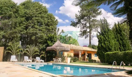Linda casa de Campo em Ibiúna/SP;  no  Condomínio Fechado  Greennfield Village.