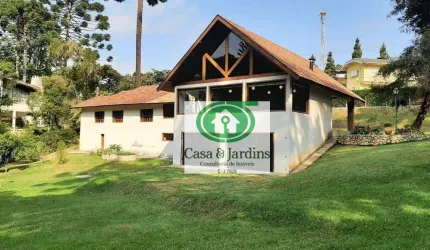 Casa em Campos do Jordão à 800 metros do Centro do Capivari