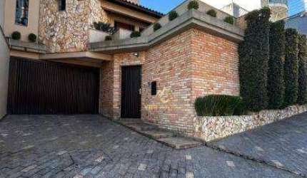 Sobrado com 4 dormitórios à venda, 250 m² por R$ 1.538.000 - Jordanópolis - São Bernardo do Campo/SP