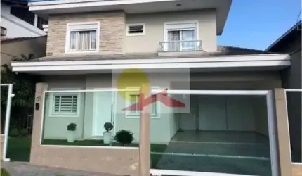 SOBRADO no SAGUAÇÚ com 3 quartos para VENDA, 271 m²