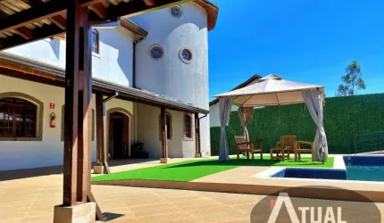 Casa á venda - 549,17 m² de Área construída - Mairiporã/SP