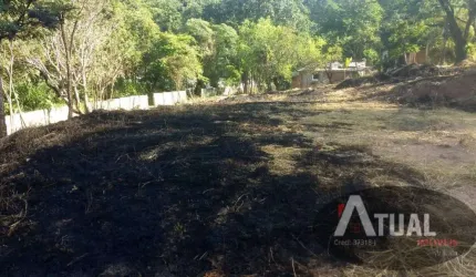 Vende-se lote de 360 m² no Jardim Paulista-Atibaia