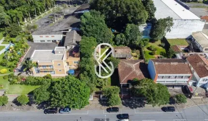Terreno à venda no Água Verde, Curitiba  por R$ 2.671.826