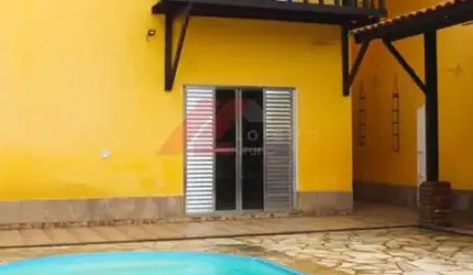 Imperdível Casa à Venda em Cotia-SP, Jardim Miranda: 5 Quartos, 1 Suíte, 1 Sala, 4 Banheiros, 4 Vagas, 374,19 m²!