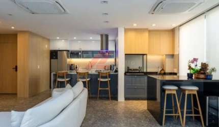 Apartamento de luxo à venda em São Paulo-SP, Cidade Monções: 2 quartos, 2 suítes, 1 sala, 3 banheiros, 2 vagas, 150m².