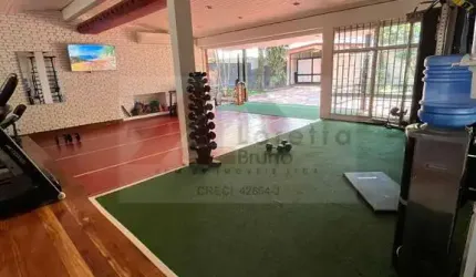Espetacular Casa à Venda em São Paulo-SP, no Jardim Guedala: 4 Quartos, 5 Banheiros, 8 Vagas de Garagem!