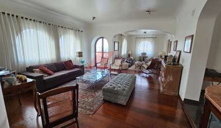 Imperdível Apartamento à Venda em São Paulo-SP - 4 Quartos, 2 Suítes, 4 Banheiros, 3 Vagas de Garagem - Jardim Paulista 278m²