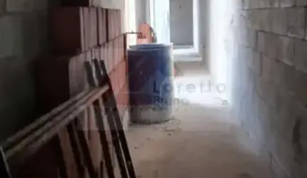 Apartamento com 78,14 metros, 2 suítes e 2 vagas de garagem cobertas.