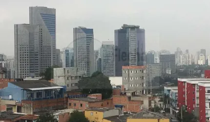 Apartamento vende 180m² úteis R$795.000,00