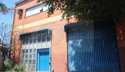 Galpão Comercial para Locação em Presidente Altino, Osasco-SP: 06 Banheiros, 10 Vagas e 2.830m² de Área!