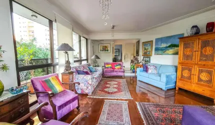 Confira este lindo apartamento de 200m2 no Campo Belo - 3 suítes e 3 vagas