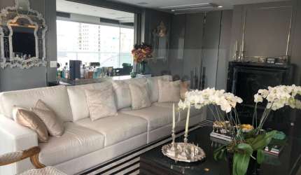 Apartamento novo decorado, 158 M² - 2 suítes e 3 vagas na Vila Olímpia