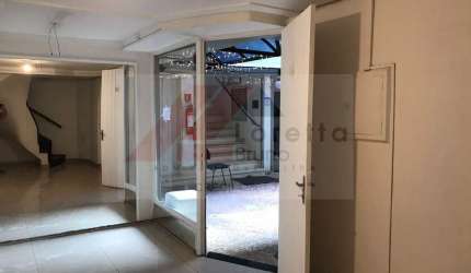 ÓTIMA LOCALIZAÇÃO! Ponto maravilhoso próximo a Al. Lorena. Excelente loja comercial de 33,15 m2.