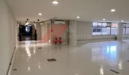 Sala Comercial para Locação no Centro de São Paulo-SP: 1 Sala, 6 Banheiros, 270m² de Área