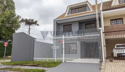 Casa com 4 quartos à venda na Rua Brasília, 15, Ouro Fino, São José dos Pinhais, 181 m2 por R$ 720.000