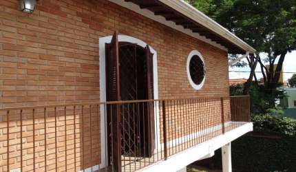 CASA Á VENDA NO JD BELA VISTA - VALINHOS/SP