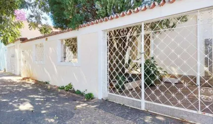 CASA À VENDA COM 4 QUARTOS, 1 SUÍTE NO TAQUARAL EM CAMPINAS/SP.