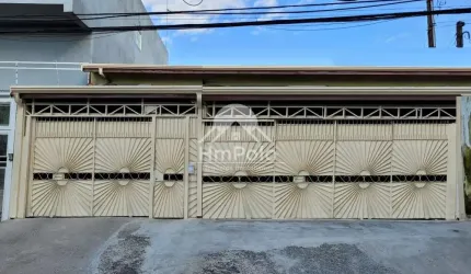 CASA COM 3 QUARTOS, 1 SUÍTE À VENDA NO JARDIM IPAUSSURAMA EM CAMPINAS/SP.