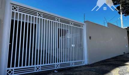 Casa térrea com 3 quartos 1 suíte 3 banheiros 2 vagas a venda no Swift em Campinas-SP