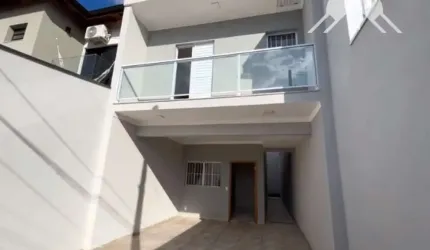 Casa sobrado com 3 suites a venda, no Parque Jambeiro, em Campinas/SP.