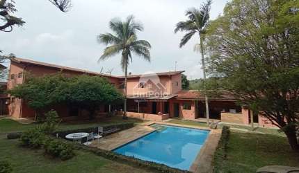 Chácara com casa mais edícula à venda no Recanto dos Dourados em Campinas/SP